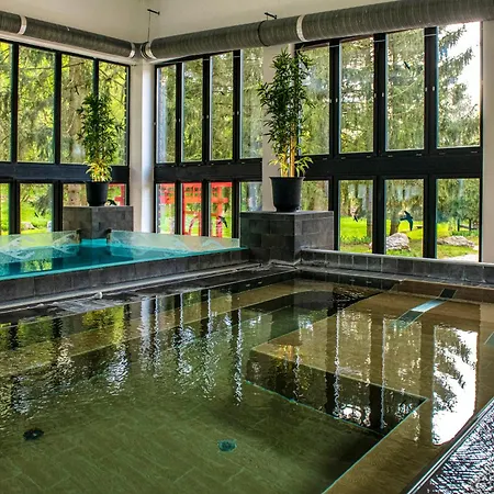 Oxigen Family Hotel 4*