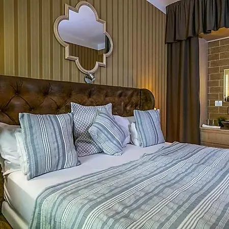Oxigen Family Hotel 4*