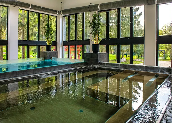 Oxigen Family Hotel 4*